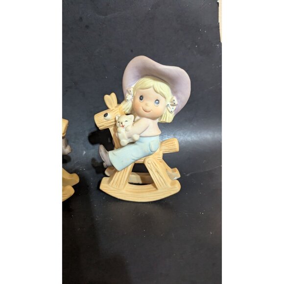 Homco Vintage Cowboy & Cowgirl Figurines Riding Rocking Horses Taiwan 1417 Cute - Picture 6 of 9